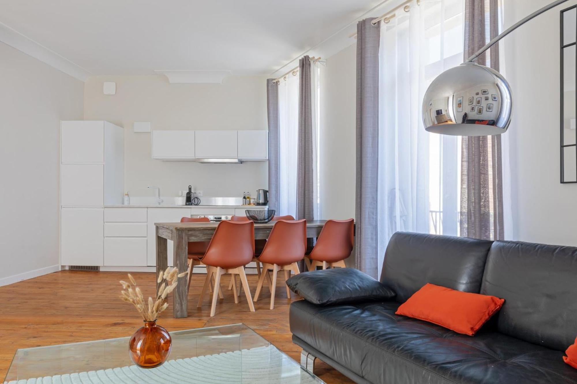 Les Suites De La Cathedrale Albi Exteriör bild